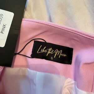 Brand new dress shorts never been worn